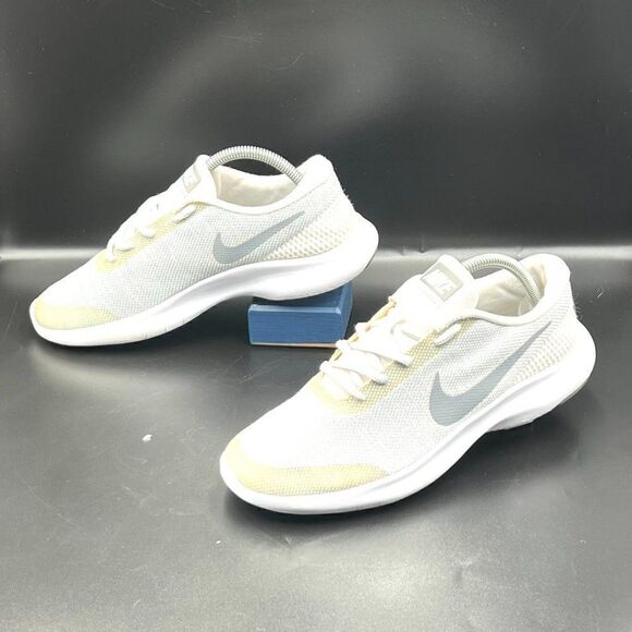 Nike Wmns Flex Experience RN 7 Running Shoes - Picture 3 of 11